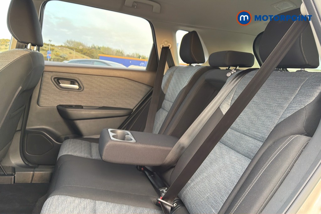 Nissan X-Trail N-Connecta Automatic Petrol-Electric Hybrid SUV - Stock Number (1627348) - 28th supplementary image