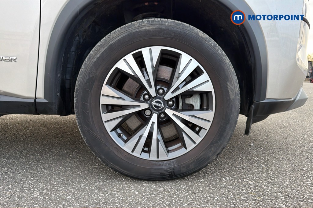 Nissan X-Trail N-Connecta Automatic Petrol-Electric Hybrid SUV - Stock Number (1627348) - 50th supplementary image