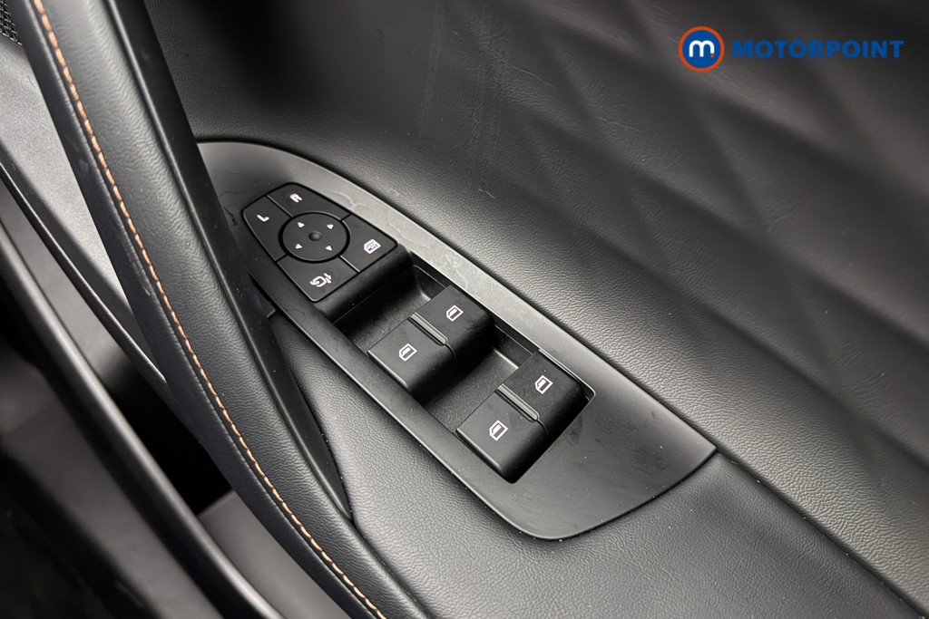 Mg Motor Uk HS Trophy Automatic Petrol Plug-In Hybrid SUV - Stock Number (1627738) - 16th supplementary image