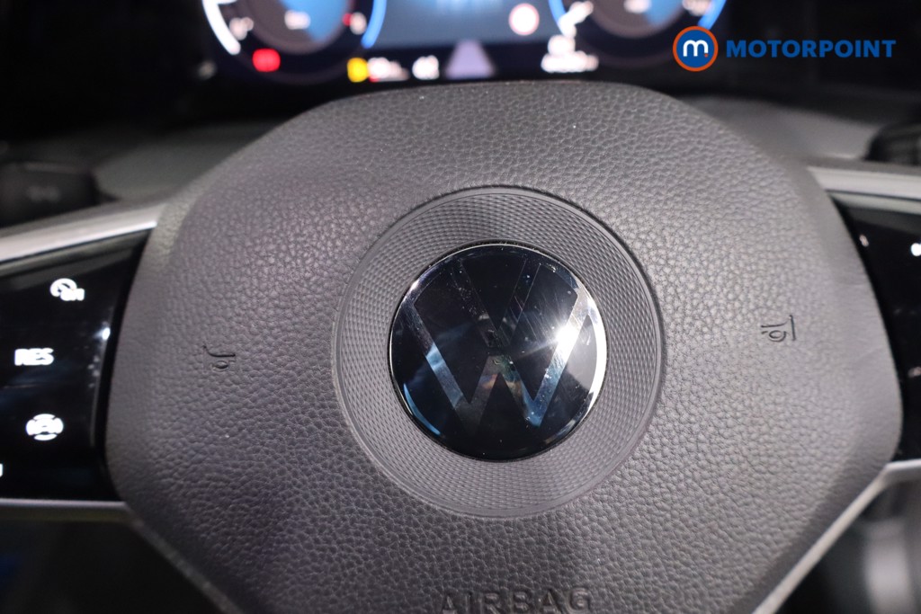 Volkswagen Golf R-Line Manual Petrol Hatchback - Stock Number (1627983) - 13th supplementary image