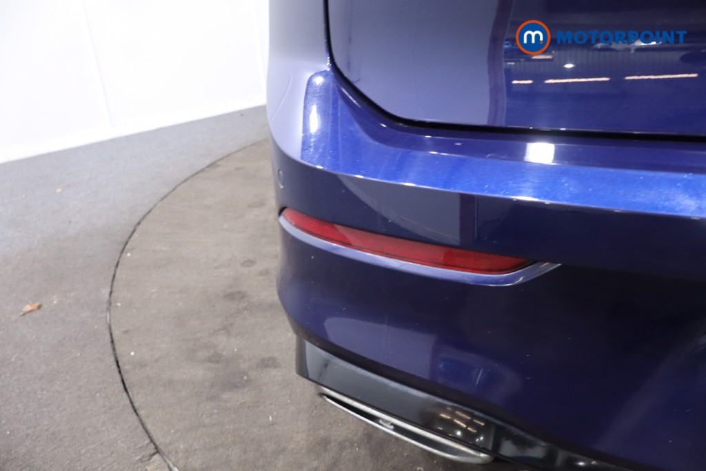 Volkswagen Golf R-Line Manual Petrol Hatchback - Stock Number (1627983) - 37th supplementary image