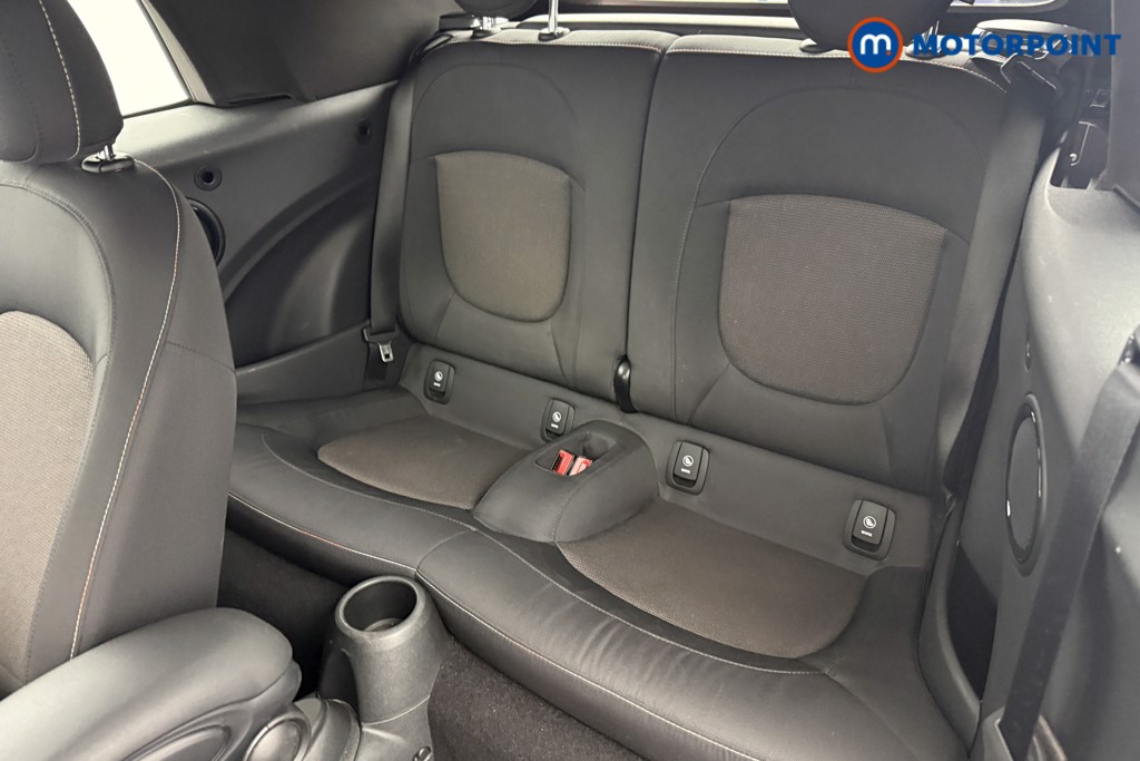 Mini Convertible Cooper Classic Automatic Petrol Convertible - Stock Number (1628094) - 11th supplementary image