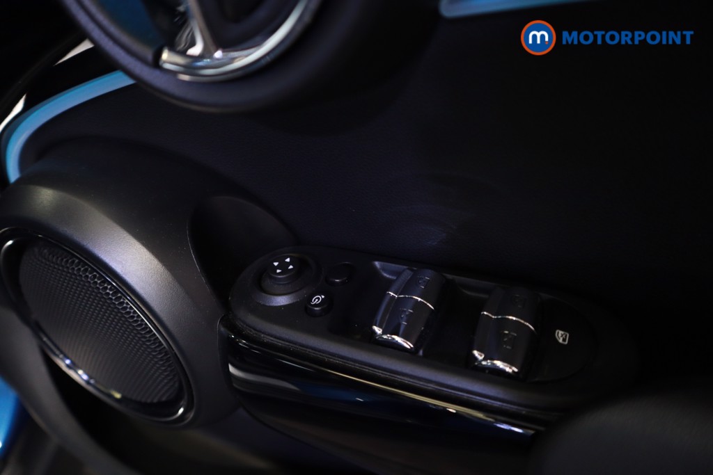 Mini Hatchback Cooper Classic Automatic Petrol Hatchback - Stock Number (1628127) - 3rd supplementary image