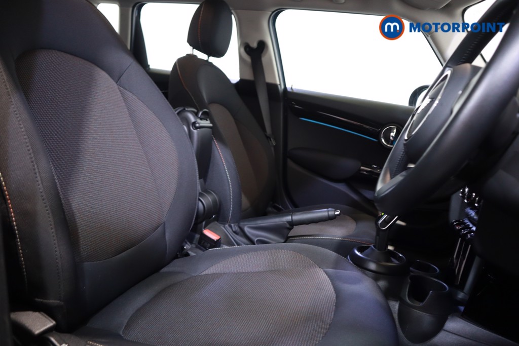 Mini Hatchback Cooper Classic Automatic Petrol Hatchback - Stock Number (1628127) - 5th supplementary image