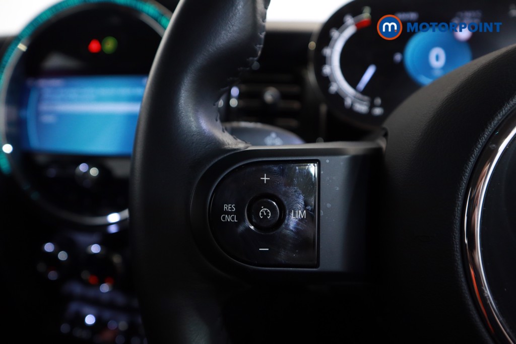 Mini Hatchback Cooper Classic Automatic Petrol Hatchback - Stock Number (1628127) - 9th supplementary image