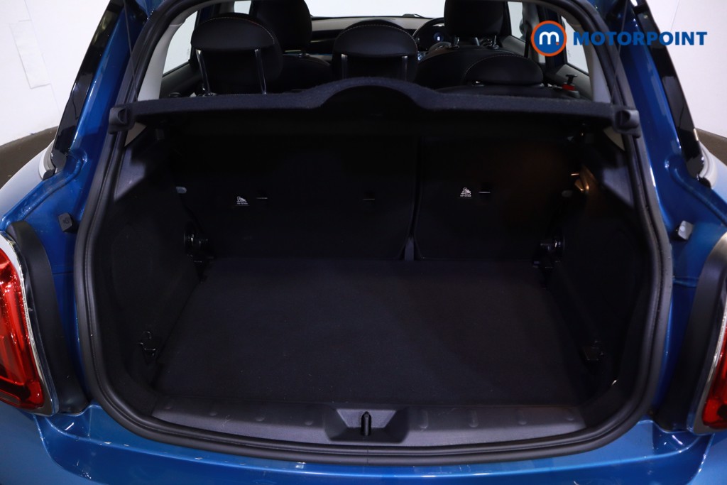 Mini Hatchback Cooper Classic Automatic Petrol Hatchback - Stock Number (1628127) - 27th supplementary image