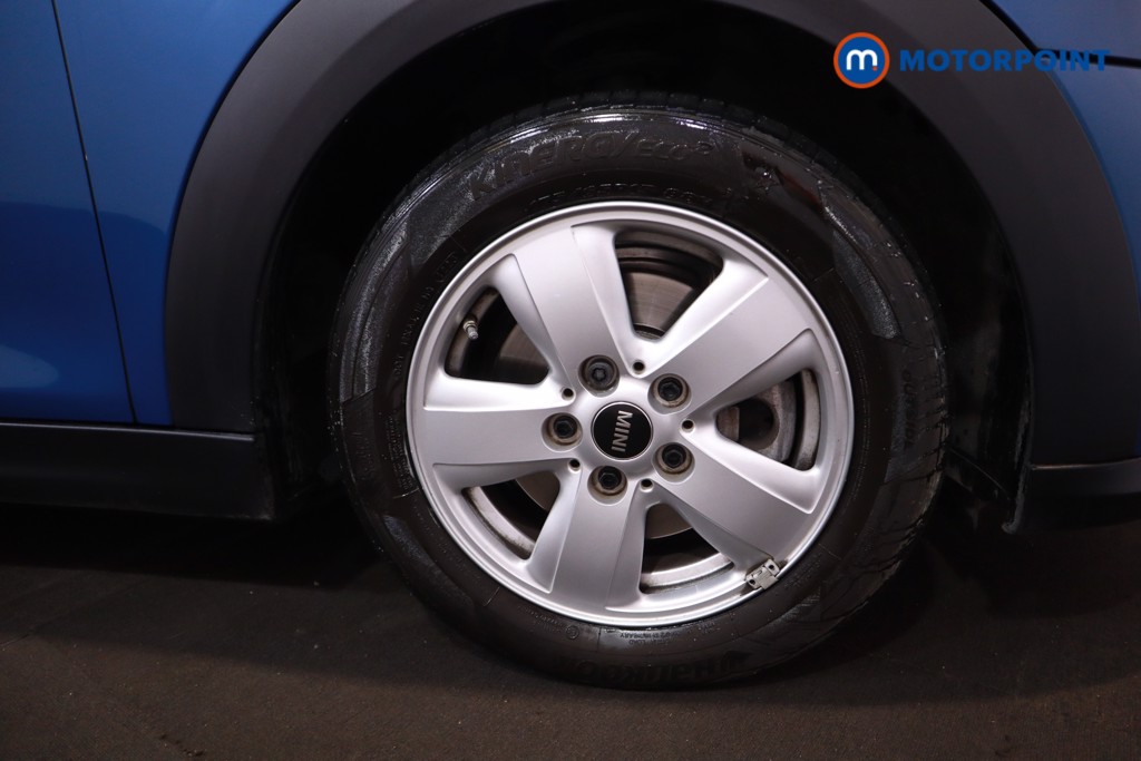 Mini Hatchback Cooper Classic Automatic Petrol Hatchback - Stock Number (1628127) - 31st supplementary image