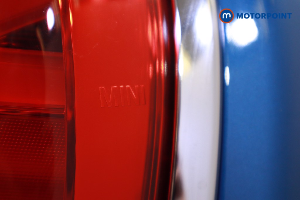 Mini Hatchback Cooper Classic Automatic Petrol Hatchback - Stock Number (1628127) - 36th supplementary image