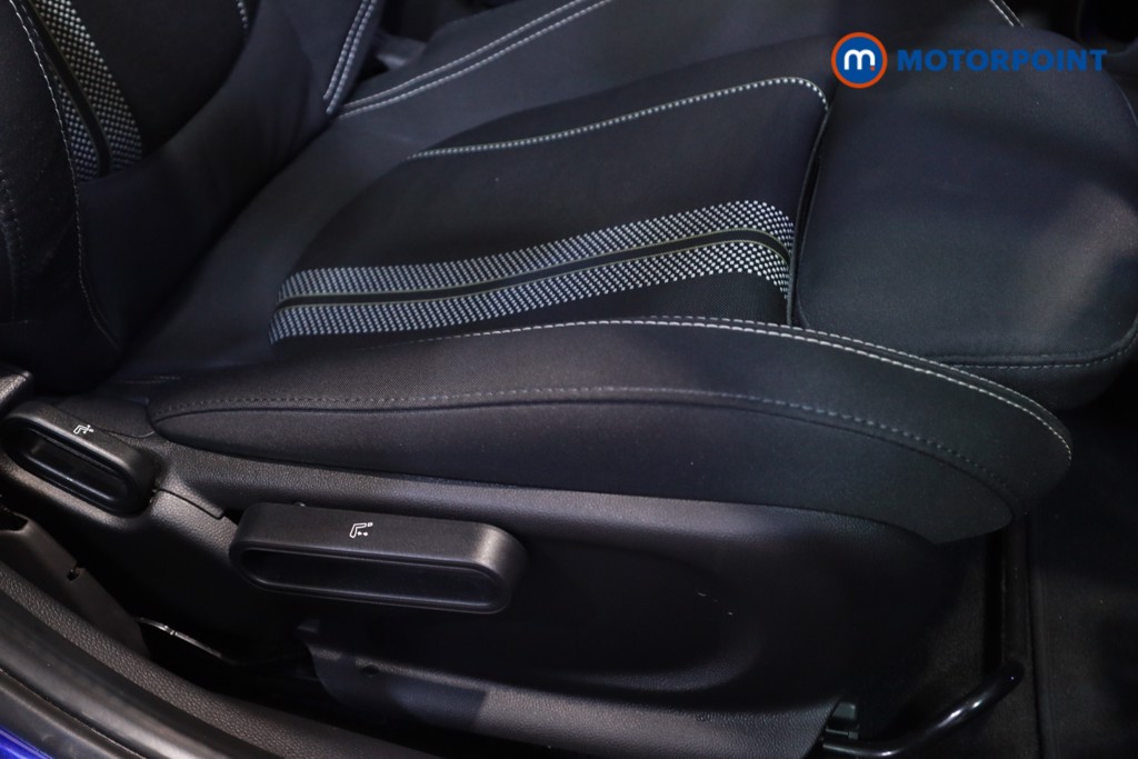 Mini Hatchback Cooper S Classic Automatic Petrol Hatchback - Stock Number (1628138) - 5th supplementary image