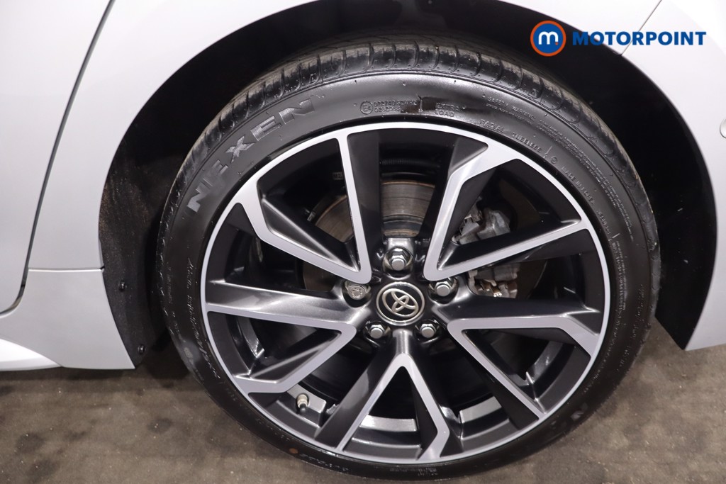 Toyota Corolla Excel Automatic Petrol-Electric Hybrid Hatchback - Stock Number (1628221) - 12th supplementary image