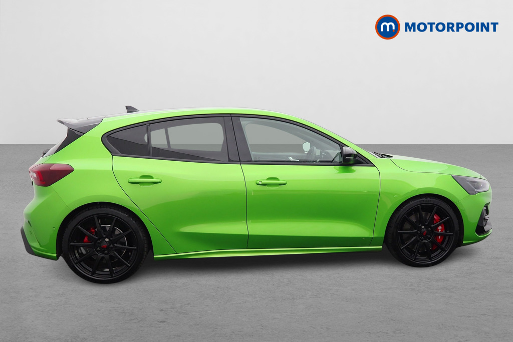 Ford Focus ST Manual Petrol Hatchback - Stock Number (1628429) - Drivers side