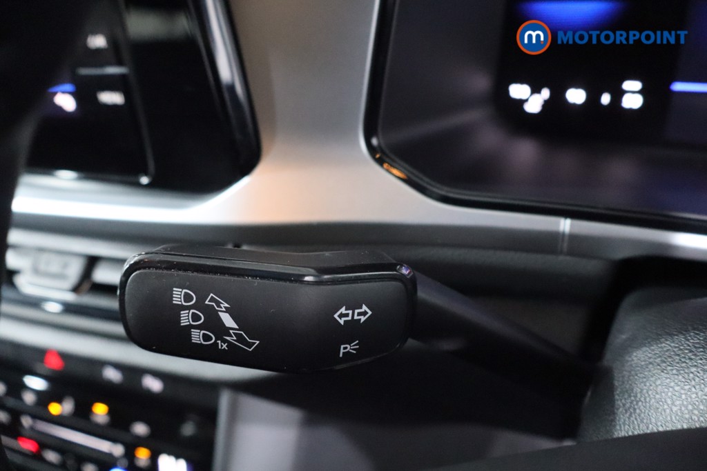 Volkswagen T-Roc Match Manual Petrol SUV - Stock Number (1628526) - 14th supplementary image