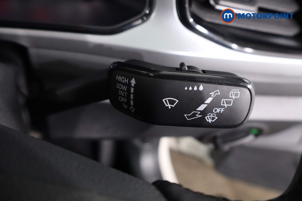 Volkswagen T-Roc Match Manual Petrol SUV - Stock Number (1628526) - 15th supplementary image