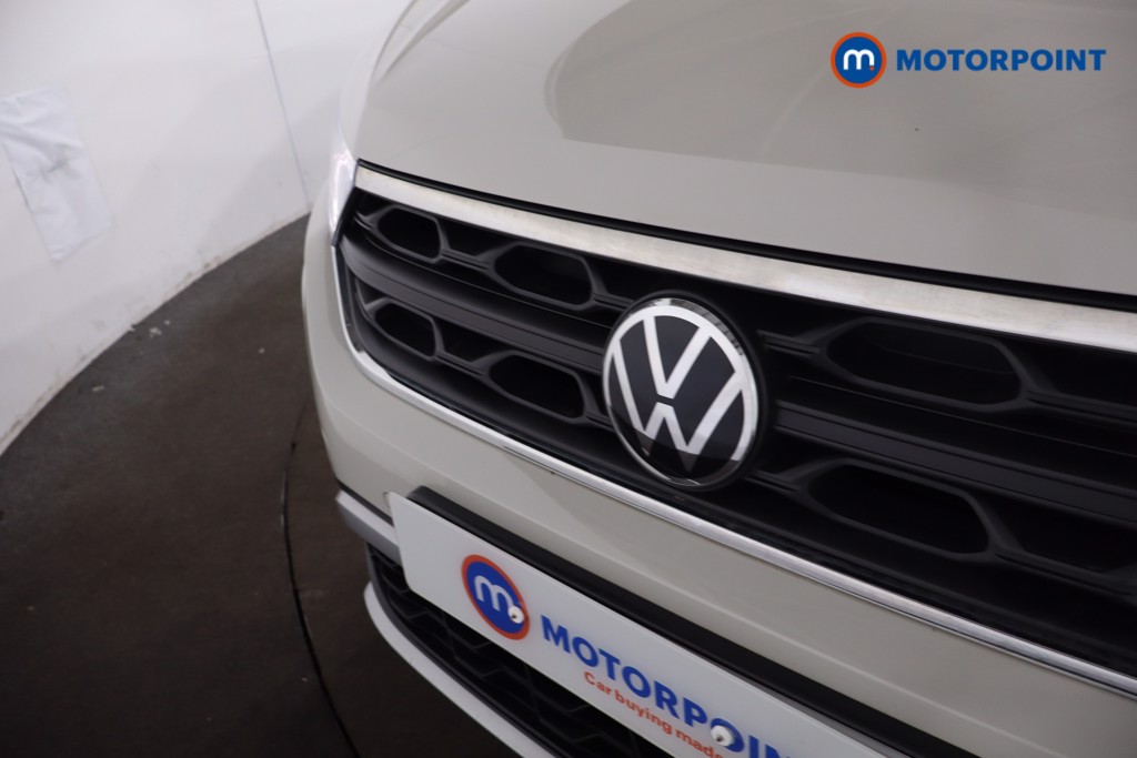Volkswagen T-Roc Match Manual Petrol SUV - Stock Number (1628526) - 29th supplementary image