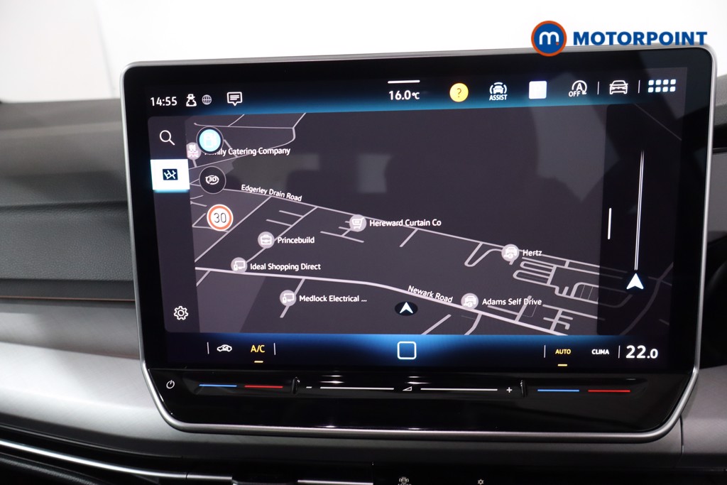 Volkswagen Golf Life Manual Diesel Estate - Stock Number (1628536) - 2nd supplementary image