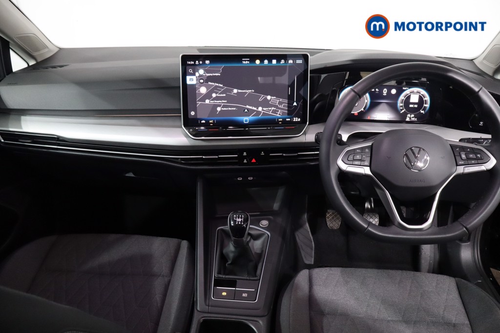 Volkswagen Golf Life Manual Diesel Estate - Stock Number (1628536) - 1st supplementary image