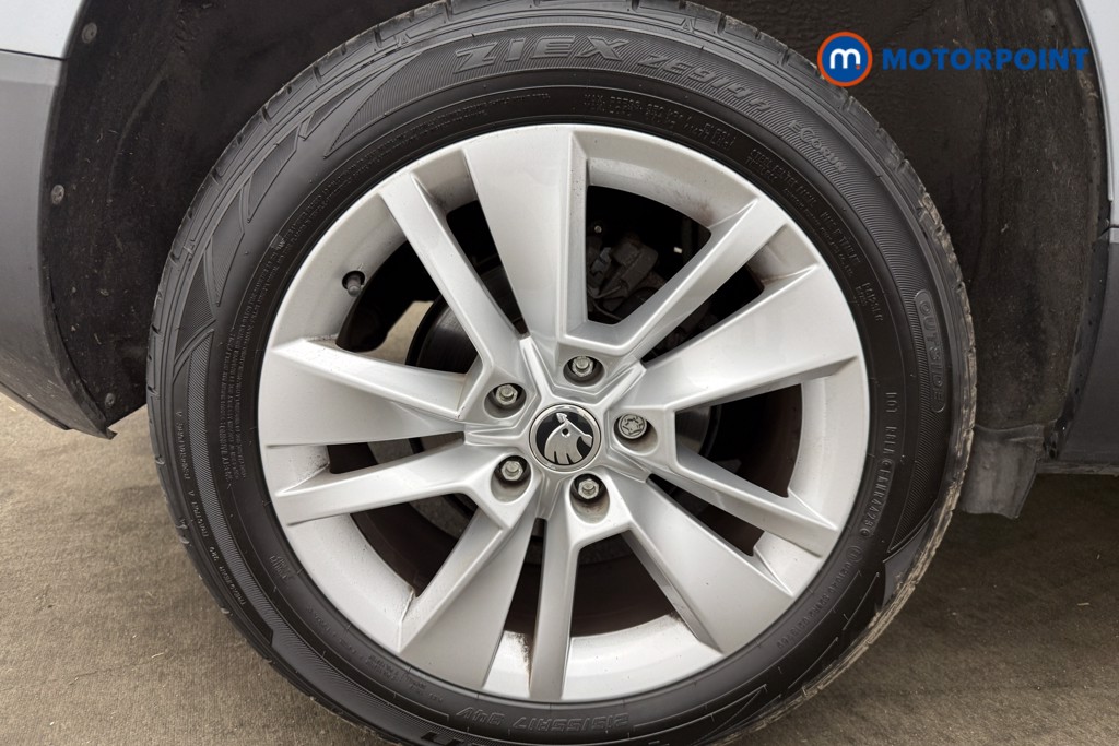 Skoda Karoq Se Technology Manual Petrol SUV - Stock Number (1569163) - 2nd supplementary image