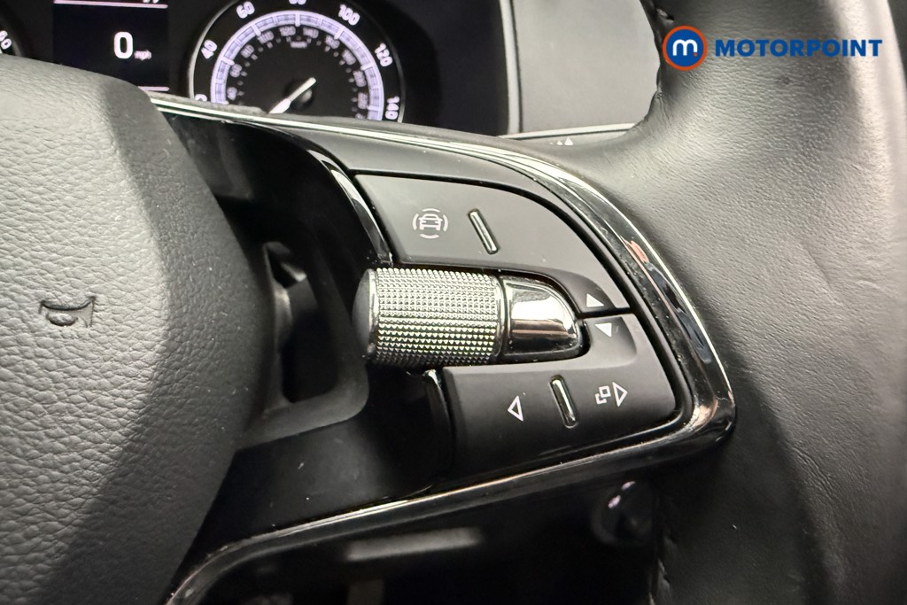 Skoda Karoq Se Technology Manual Petrol SUV - Stock Number (1569163) - 21st supplementary image