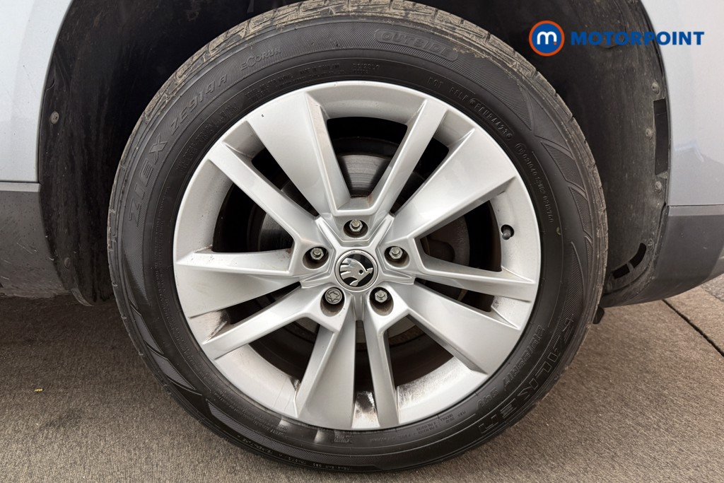 Skoda Karoq Se Technology Manual Petrol SUV - Stock Number (1569163) - 1st supplementary image