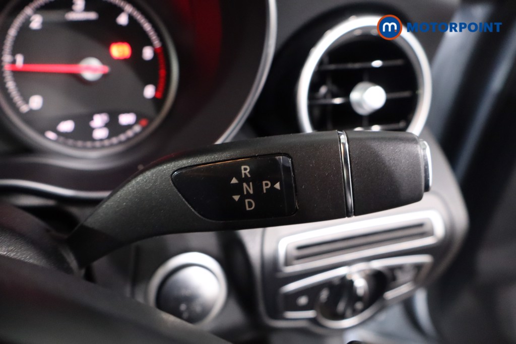 Mercedes-Benz C Class Sport Automatic Diesel Saloon - Stock Number (1603934) - 15th supplementary image