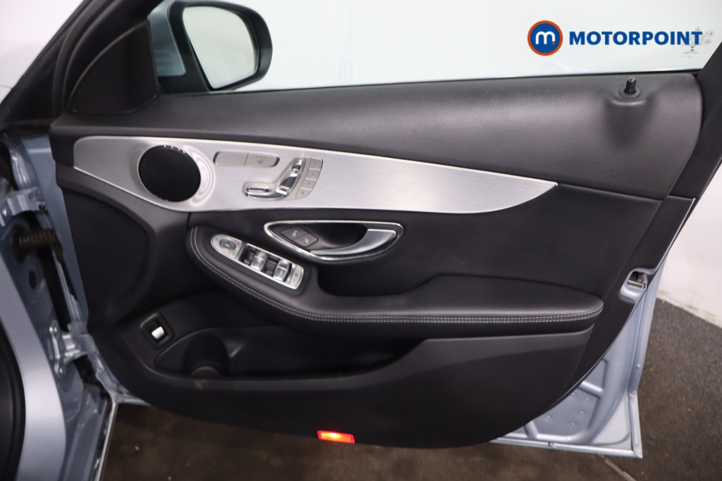 Mercedes-Benz C Class Sport Automatic Diesel Saloon - Stock Number (1603934) - 26th supplementary image
