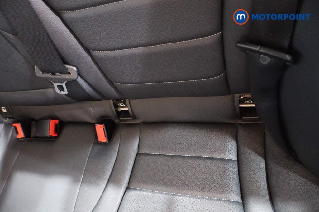 Mercedes-Benz C Class Sport Automatic Diesel Saloon - Stock Number (1603934) - 29th supplementary image