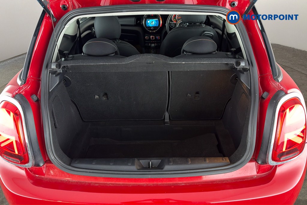 Mini Hatchback Cooper Classic Manual Petrol Hatchback - Stock Number (1612184) - 33rd supplementary image