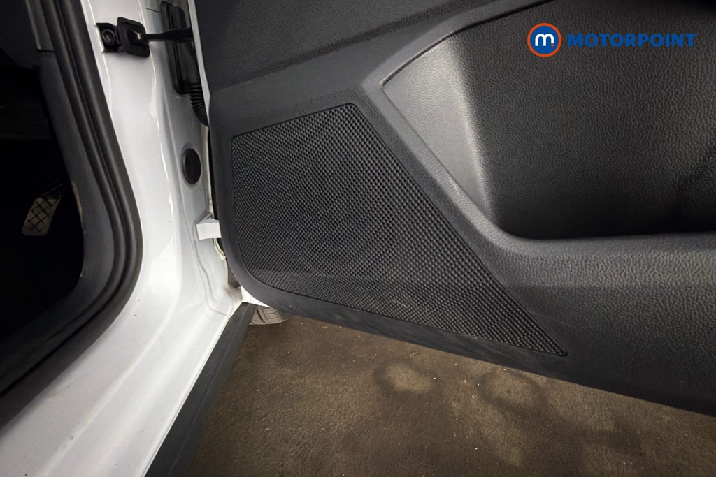 Seat Arona Fr Sport Manual Petrol SUV - Stock Number (1614972) - 21st supplementary image