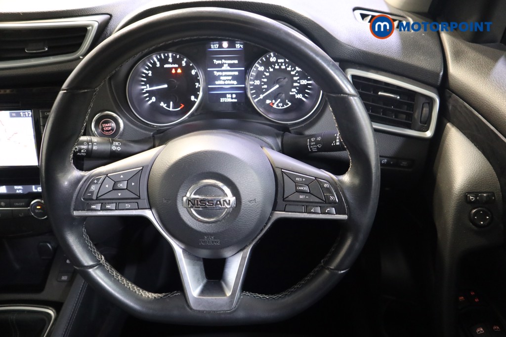 Nissan Qashqai N-Connecta Manual Petrol SUV - Stock Number (1615785) - 2nd supplementary image