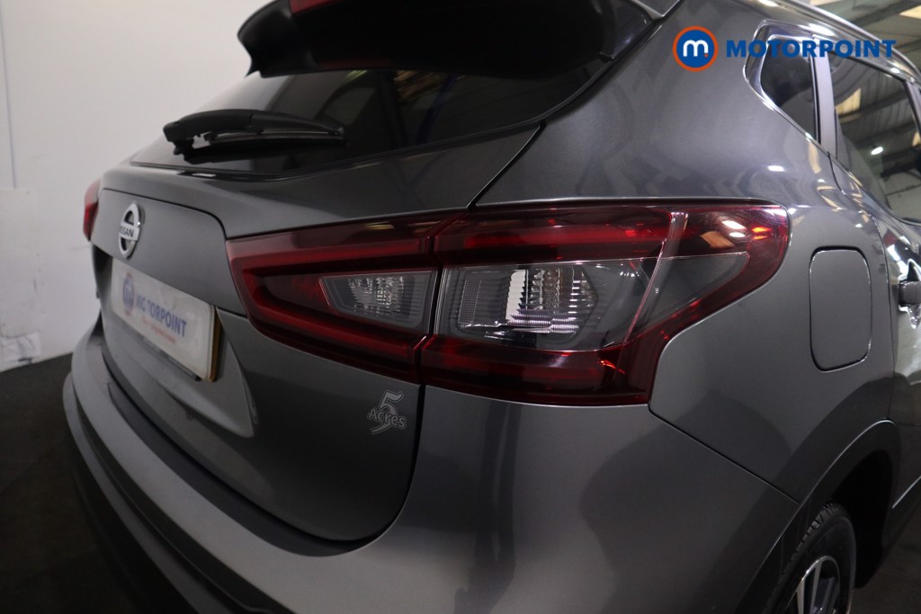 Nissan Qashqai N-Connecta Manual Petrol SUV - Stock Number (1615785) - 29th supplementary image