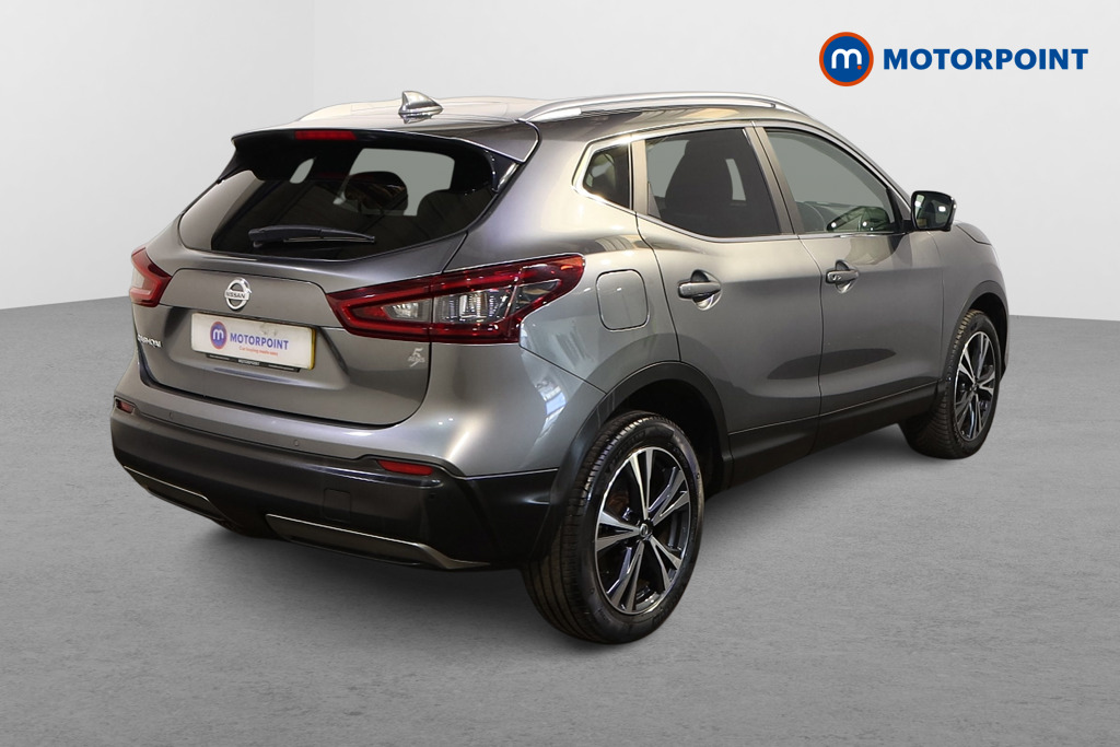 Nissan Qashqai N-Connecta Manual Petrol SUV - Stock Number (1615785) - Drivers side rear corner