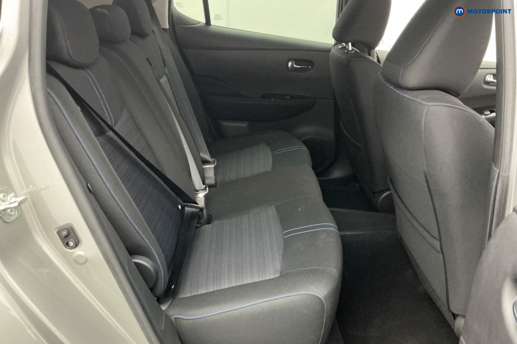 Nissan Leaf N-Connecta Automatic Electric Hatchback - Stock Number (1616096) - 6th supplementary image