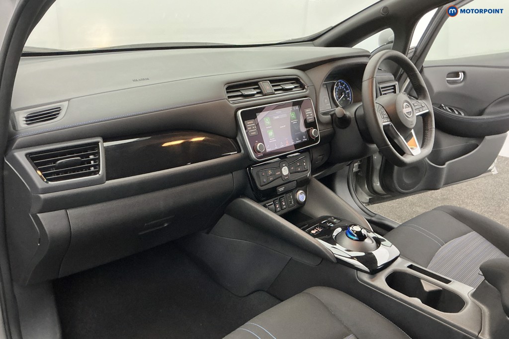 Nissan Leaf N-Connecta Automatic Electric Hatchback - Stock Number (1616096) - 10th supplementary image