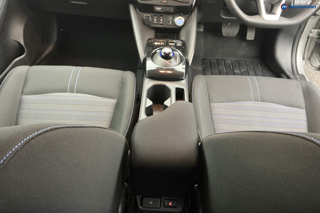 Nissan Leaf N-Connecta Automatic Electric Hatchback - Stock Number (1616096) - 12th supplementary image