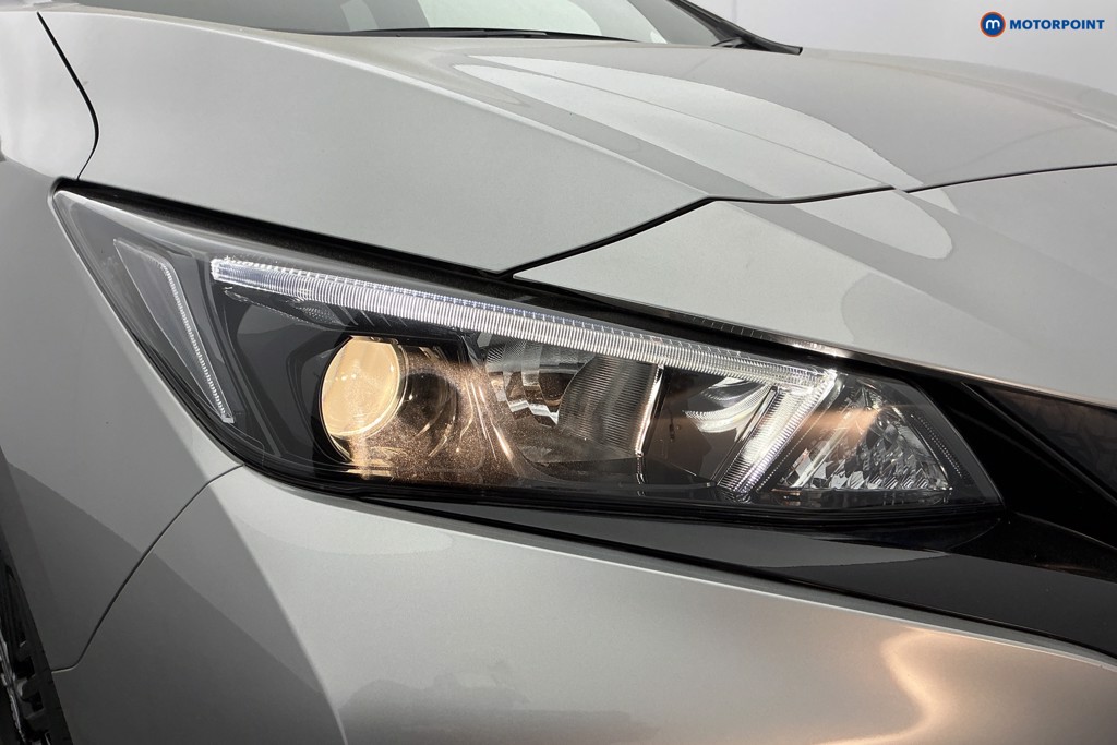 Nissan Leaf N-Connecta Automatic Electric Hatchback - Stock Number (1616096) - 29th supplementary image