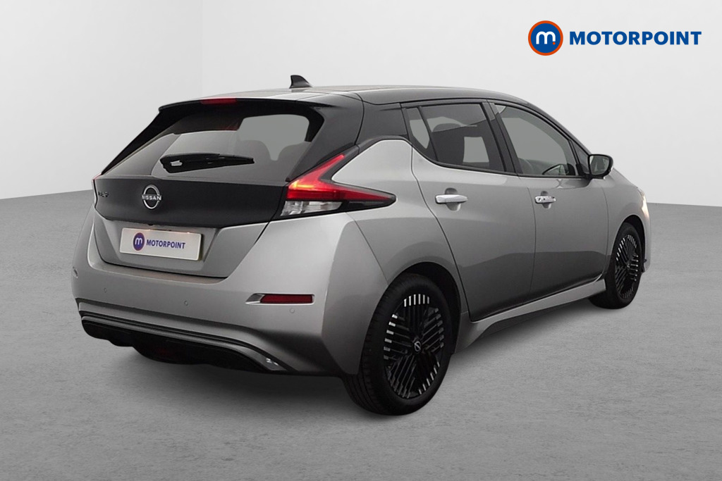 Nissan Leaf N-Connecta Automatic Electric Hatchback - Stock Number (1616096) - Drivers side rear corner