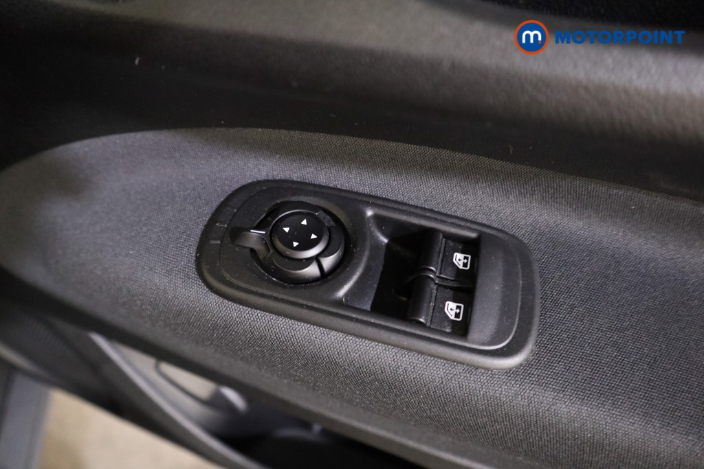 Fiat 500 Icon Automatic Electric Hatchback - Stock Number (1616579) - 35th supplementary image