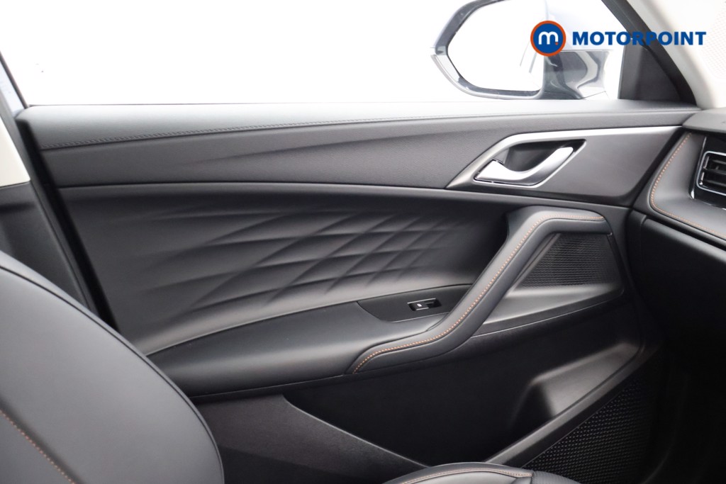 Mg Motor Uk HS Trophy Automatic Petrol-Electric Hybrid SUV - Stock Number (1616882) - 10th supplementary image