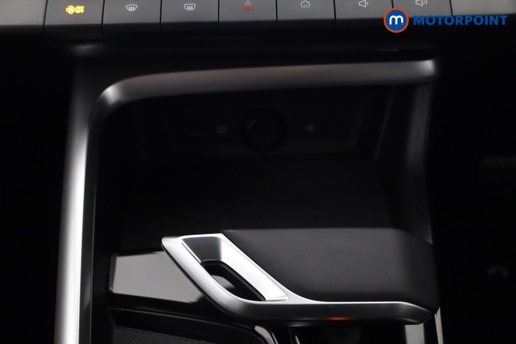 Mg Motor Uk ZS Trophy Automatic Petrol-Electric Hybrid SUV - Stock Number (1617059) - 5th supplementary image