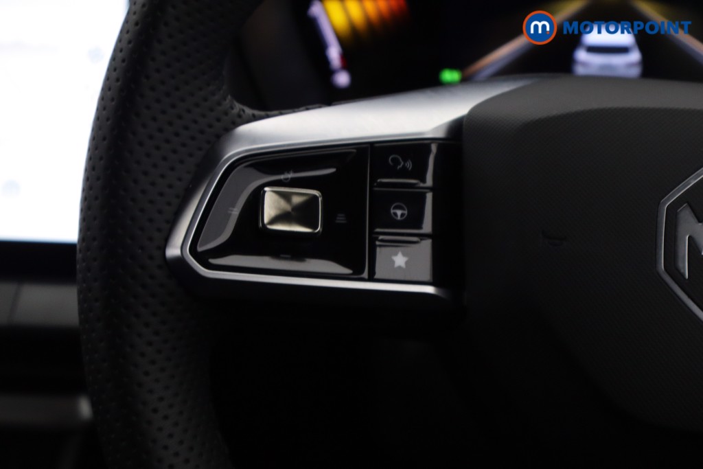 Mg Motor Uk ZS Trophy Automatic Petrol-Electric Hybrid SUV - Stock Number (1617059) - 9th supplementary image