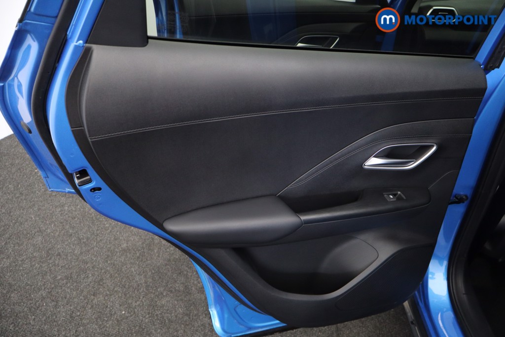 Mg Motor Uk ZS Trophy Automatic Petrol-Electric Hybrid SUV - Stock Number (1617059) - 23rd supplementary image