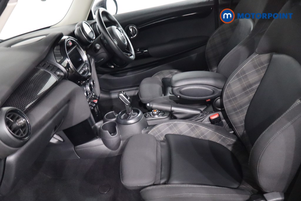 Mini Hatchback Cooper S Classic Automatic Petrol Hatchback - Stock Number (1617204) - 4th supplementary image