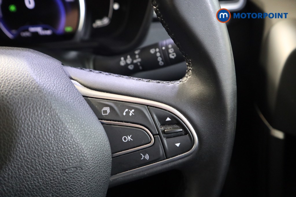 Renault Kadjar Iconic Manual Petrol SUV - Stock Number (1617375) - 4th supplementary image
