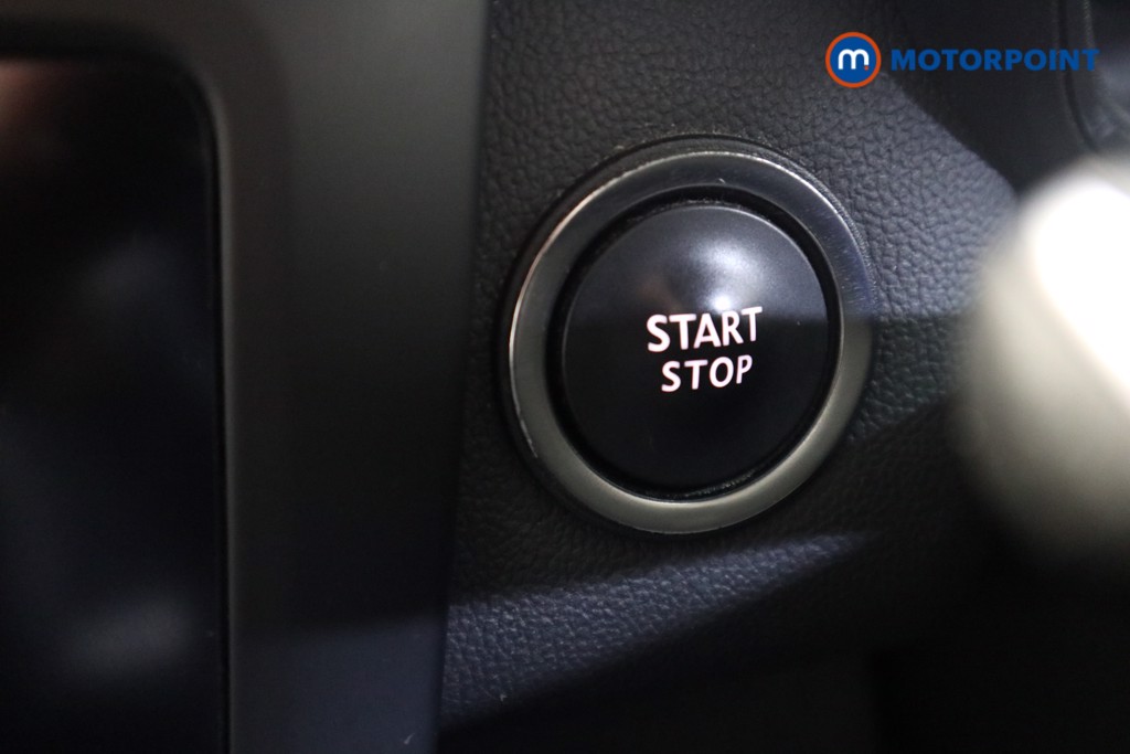 Renault Kadjar Iconic Manual Petrol SUV - Stock Number (1617375) - 6th supplementary image