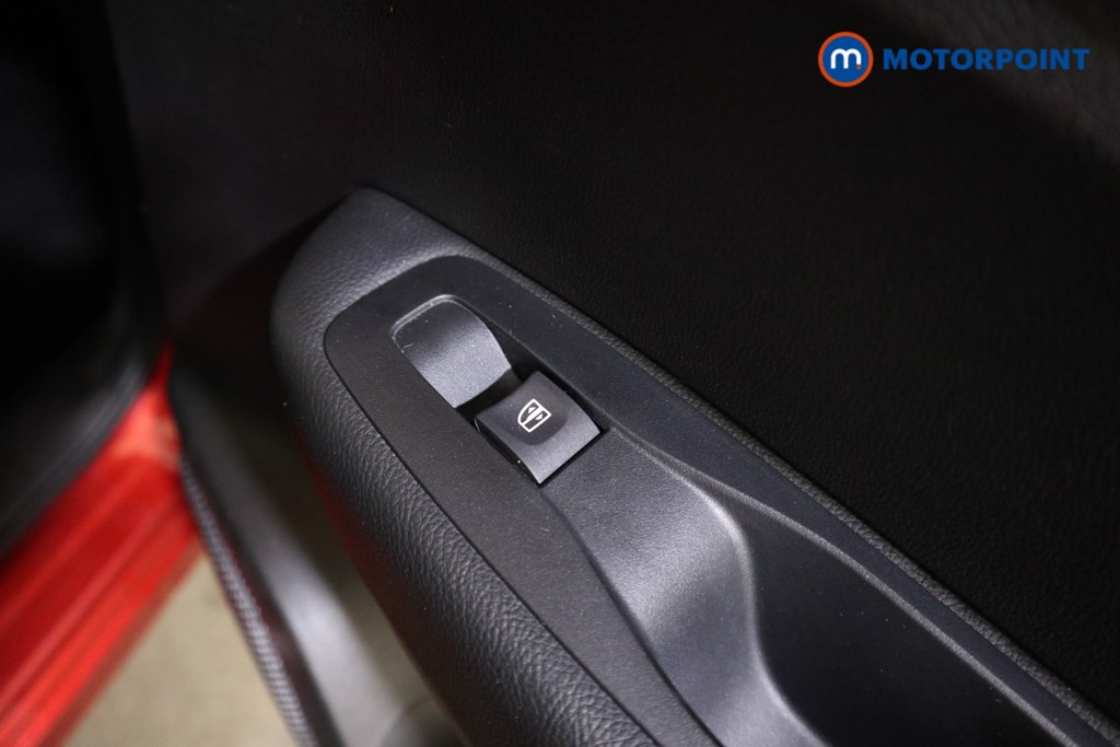 Renault Kadjar Iconic Manual Petrol SUV - Stock Number (1617375) - 21st supplementary image