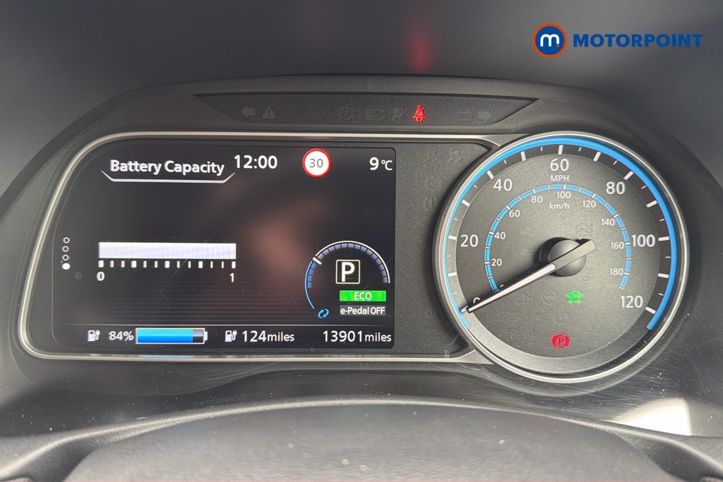 Nissan Leaf Tekna Automatic Electric Hatchback - Stock Number (1617816) - 8th supplementary image