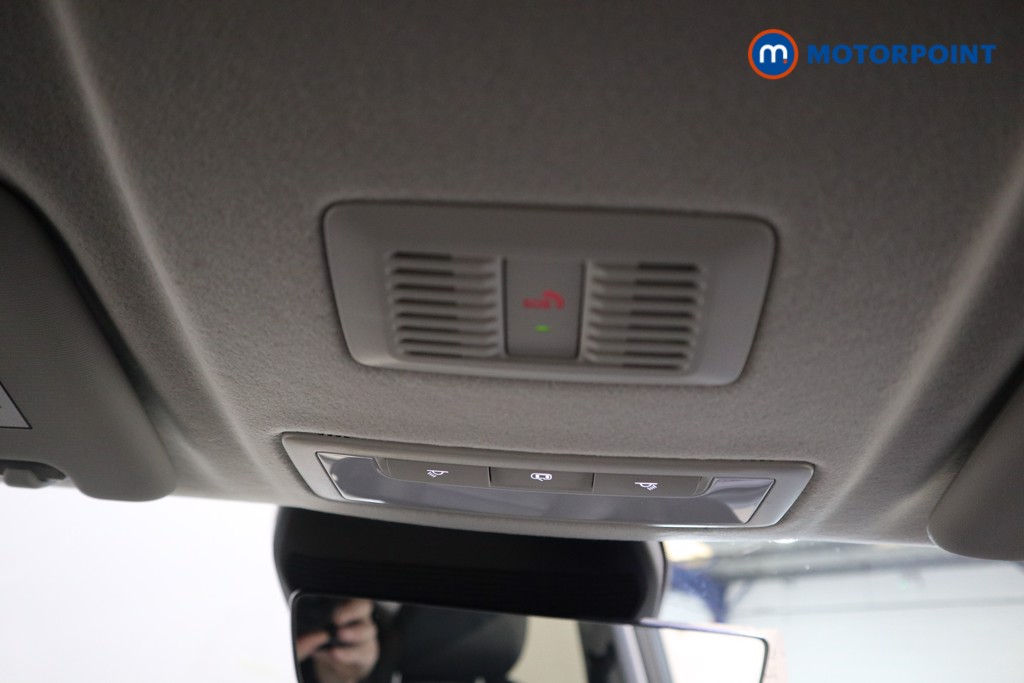 Mg Motor Uk ZS Trophy Automatic Petrol-Electric Hybrid SUV - Stock Number (1618150) - 11th supplementary image