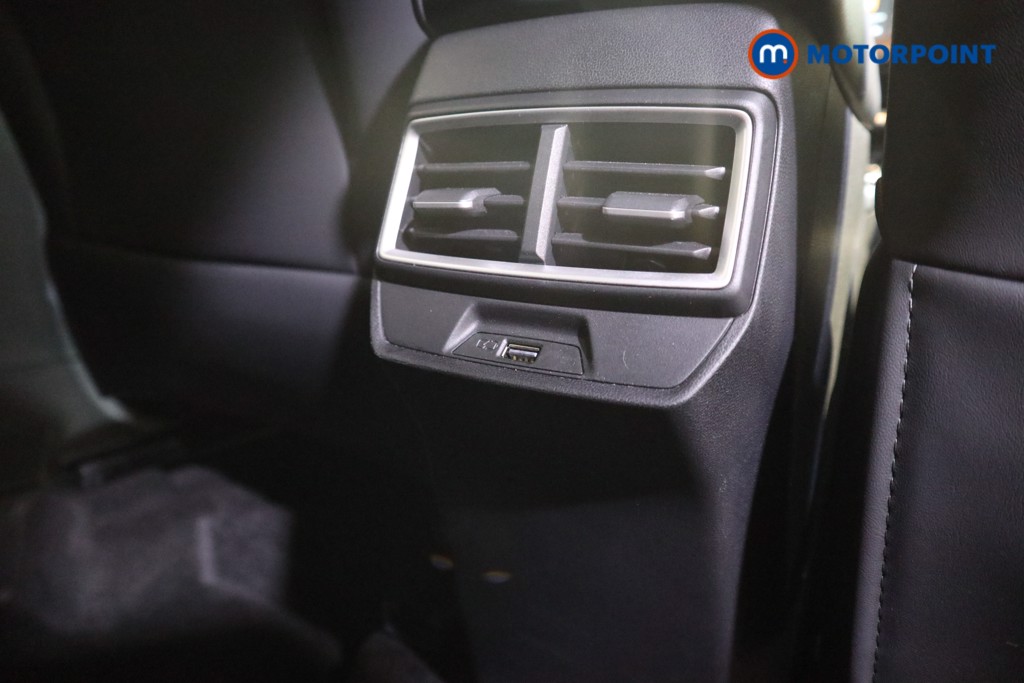 Mg Motor Uk ZS Trophy Automatic Petrol-Electric Hybrid SUV - Stock Number (1618150) - 19th supplementary image