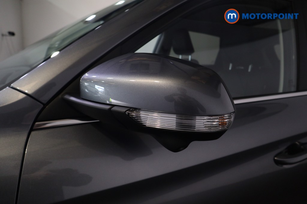 Mg Motor Uk ZS Trophy Automatic Petrol-Electric Hybrid SUV - Stock Number (1618150) - 33rd supplementary image