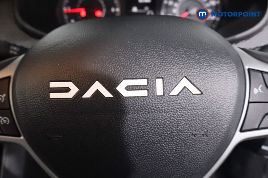 Dacia Sandero Expression Manual Petrol Hatchback - Stock Number (1618889) - 13th supplementary image